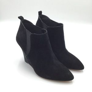 Vince Camuto Yannick black suede wedge ankle pull on bootie Women's 10 M New